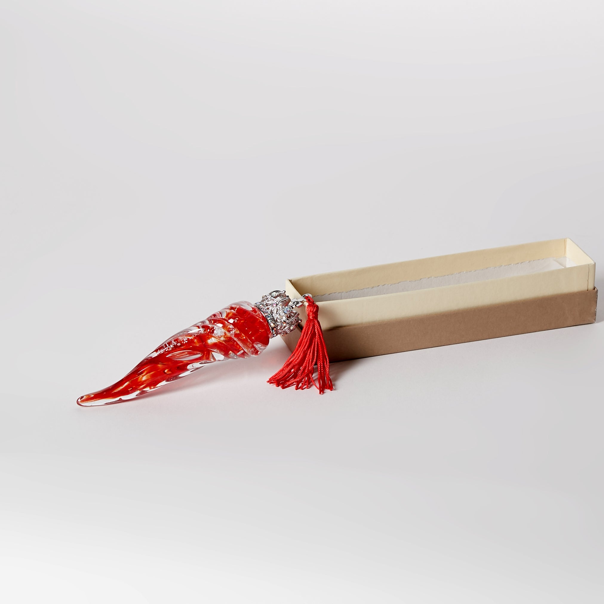 MURANO GLASS HORN WITH CROWN